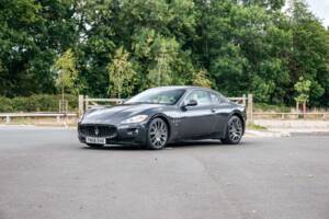 Image 10/43 of Maserati GranTurismo 4.2 (2008)