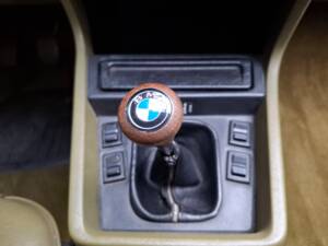 Bild 28/30 von BMW 635 CSi (1980)