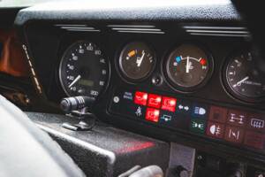 Image 17/50 of Land Rover Defender 90 (1997)