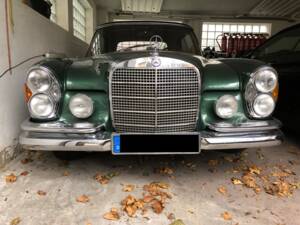 Imagen 1/12 de Mercedes-Benz 280 SE (1969)