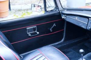 Afbeelding 30/40 van MG MGC (1900)