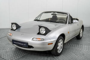 Immagine 17/50 di Mazda MX-5 1.6 (1995)