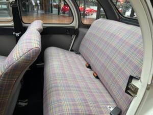 Bild 23/39 von Citroën 2 CV 6 Club (1988)