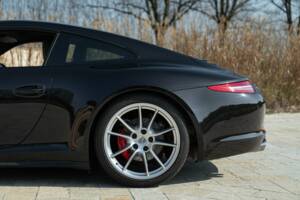 Bild 22/50 von Porsche 911 Carrera 4S (2015)