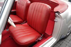 Image 13/47 de Mercedes-Benz 190 SL (1956)