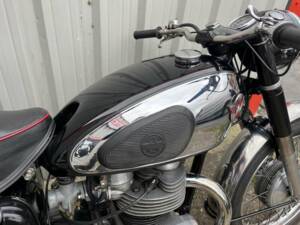 Image 25/31 of Matchless DUMMY (1959)