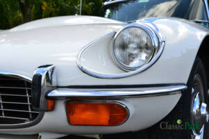 Bild 47/50 von Jaguar E-Type V12 (2+2) (1971)