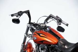 Bild 14/50 von Harley-Davidson DUMMY (2010)
