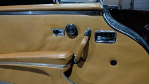 Bild 14/30 von Mercedes-Benz 280 SE 3,5 (1970)