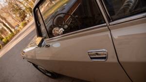 Image 9/54 of Alfa Romeo Giulia GT 1300 Junior (1972)