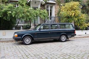 Immagine 10/51 di Volvo 245 Super Polar (1993)