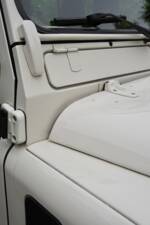 Image 24/96 of Land Rover Defender 90 (1995)