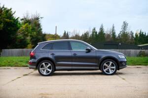 Image 15/50 de Audi Q5 3.0 TFSI (2013)