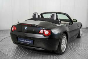 Afbeelding 23/50 van BMW Z4 2.2i (2005)