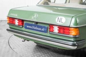 Afbeelding 27/50 van Mercedes-Benz 300 D (1978)