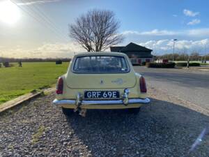Image 5/20 of MG MGB GT (1967)