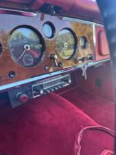 Immagine 16/24 di Jaguar XK 150 3.4 S DHC (1958)