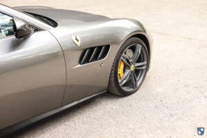Image 52/61 de Ferrari GTC4Lusso (2017)
