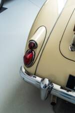 Image 11/22 of MG MGA 1600 (1960)