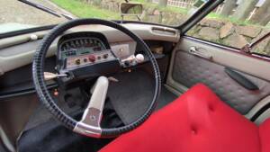 Bild 11/57 von Citroën Ami 6 Berline (1961)