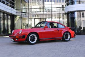 Afbeelding 4/50 van Porsche 911 Carrera 3.2 (1988)