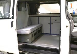 Bild 24/55 von Volkswagen T4 California Coach 1.9 TD (1994)