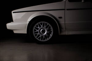 Image 31/35 de Volkswagen Golf Mk I Convertible 1.5 (1983)