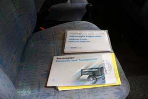 Bild 21/47 von Volkswagen T4 California 2.5 (1995)