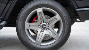 Bild 28/76 von Mercedes-Benz G 65 AMG (2013)