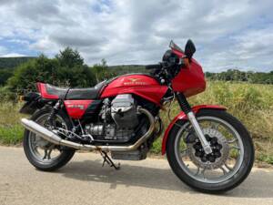 Image 18/26 de Moto Guzzi 850 LeMans III (1984)
