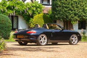 Immagine 31/50 di Porsche Boxster (2004)
