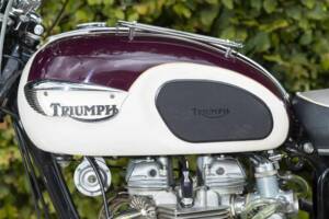 Image 27/45 of Triumph Bonneville T120TT (1967)