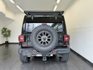 Bild 14/28 von Jeep Wrangler Rubicon 392 (2022)