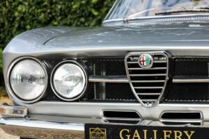 Afbeelding 47/50 van Alfa Romeo 1750 GT Veloce (1969)