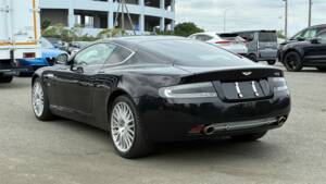 Imagen 3/60 de Aston Martin DB 9 (2011)