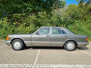 Image 1/12 of Mercedes-Benz 420 SE (1989)