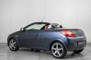 Image 6/50 de Opel Tigra TwinTop 1.4 Twinport (2006)