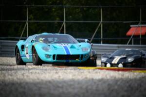 Imagen 3/12 de Ford GT40 (1965)