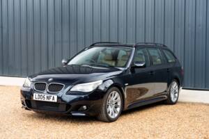 Imagen 5/65 de BMW 545i Touring (2005)