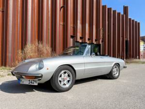 Immagine 7/88 di Alfa Romeo 1750 Spider Veloce (1971)