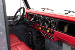 Bild 13/43 von Land Rover Defender Tophat (1984)