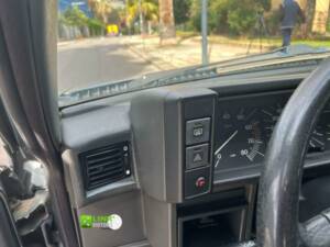 Image 13/22 de Alfa Romeo 75 1.8 Turbo (1988)