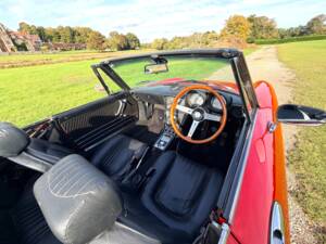 Imagen 37/50 de Alfa Romeo 1750 Spider (1971)