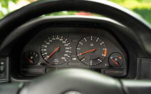 Bild 28/45 von BMW M5 (1992)