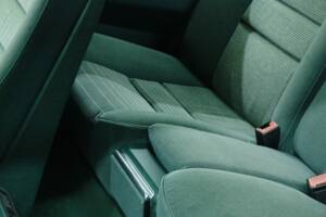 Bild 48/50 von Mercedes-Benz 500 SEC (1988)