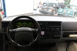 Bild 27/47 von Volkswagen T4 California 2.5 (1995)