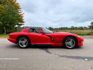 Image 4/8 of Dodge Viper RT/10 (1994)