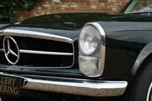 Bild 23/50 von Mercedes-Benz 280 SL (1970)