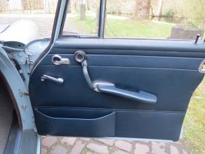 Imagen 15/25 de Mercedes-Benz 200 D (1966)