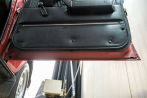 Image 47/50 of Volvo 240 (1983)